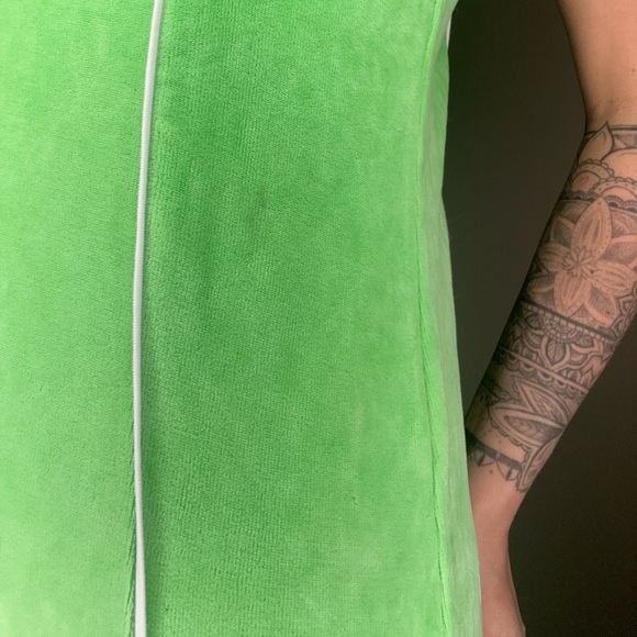 Green Velour Iets Franz dress - Picture 7 of 7